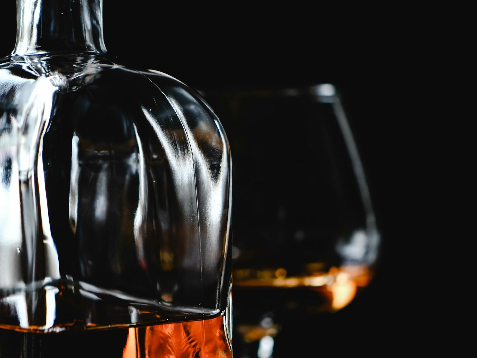 Eco-Friendly Spirits: Cheers to Sustainable Drinking